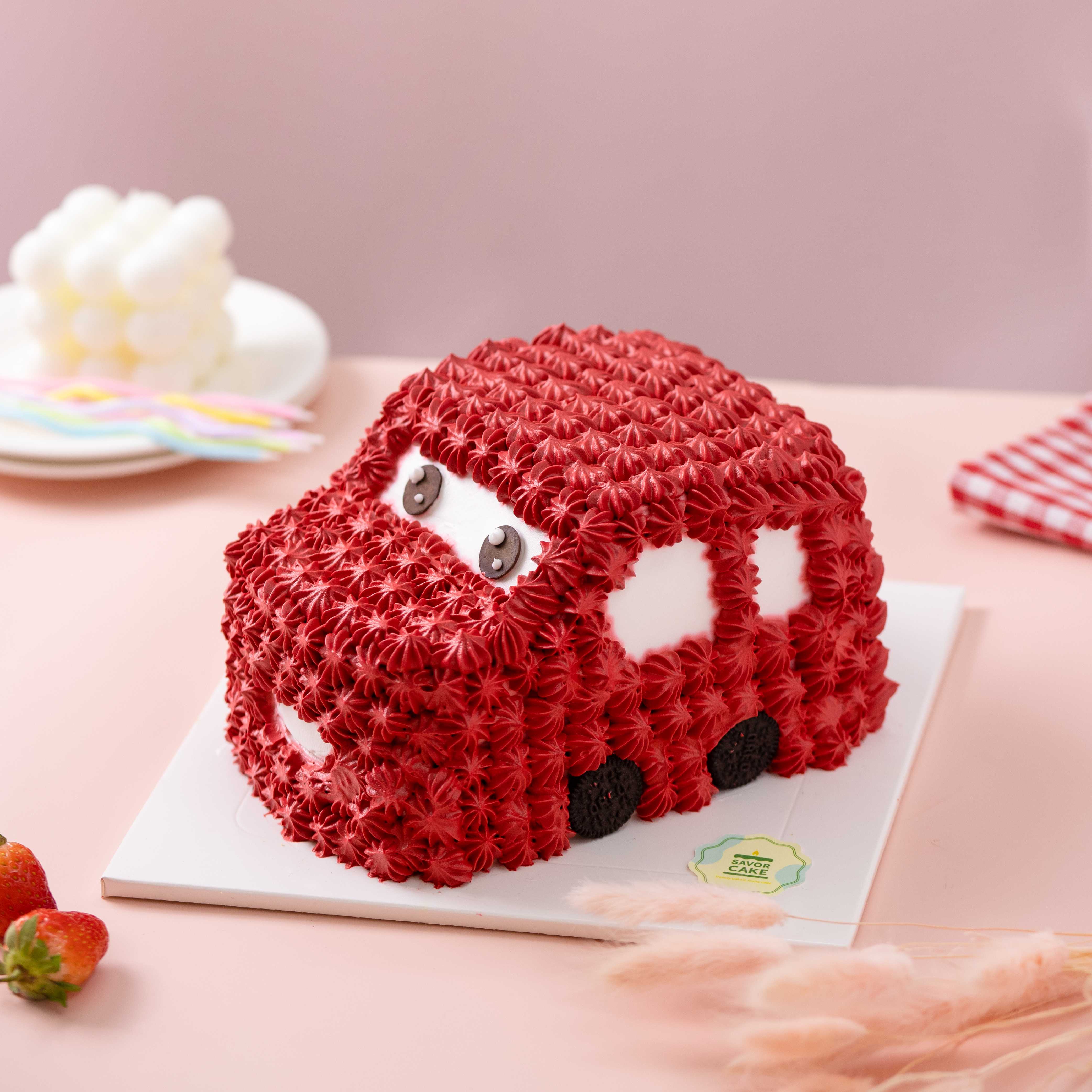 Bánh kem Red Car