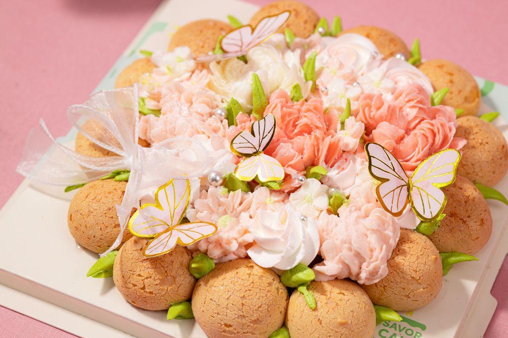 SCake set-banh-su-kem-bouquet-flowers-1